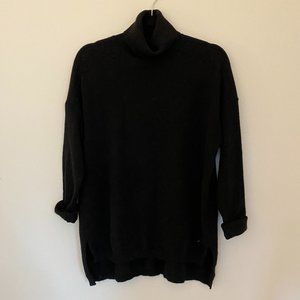 Lark & Ro Cashmere Black Turtleneck Sweater